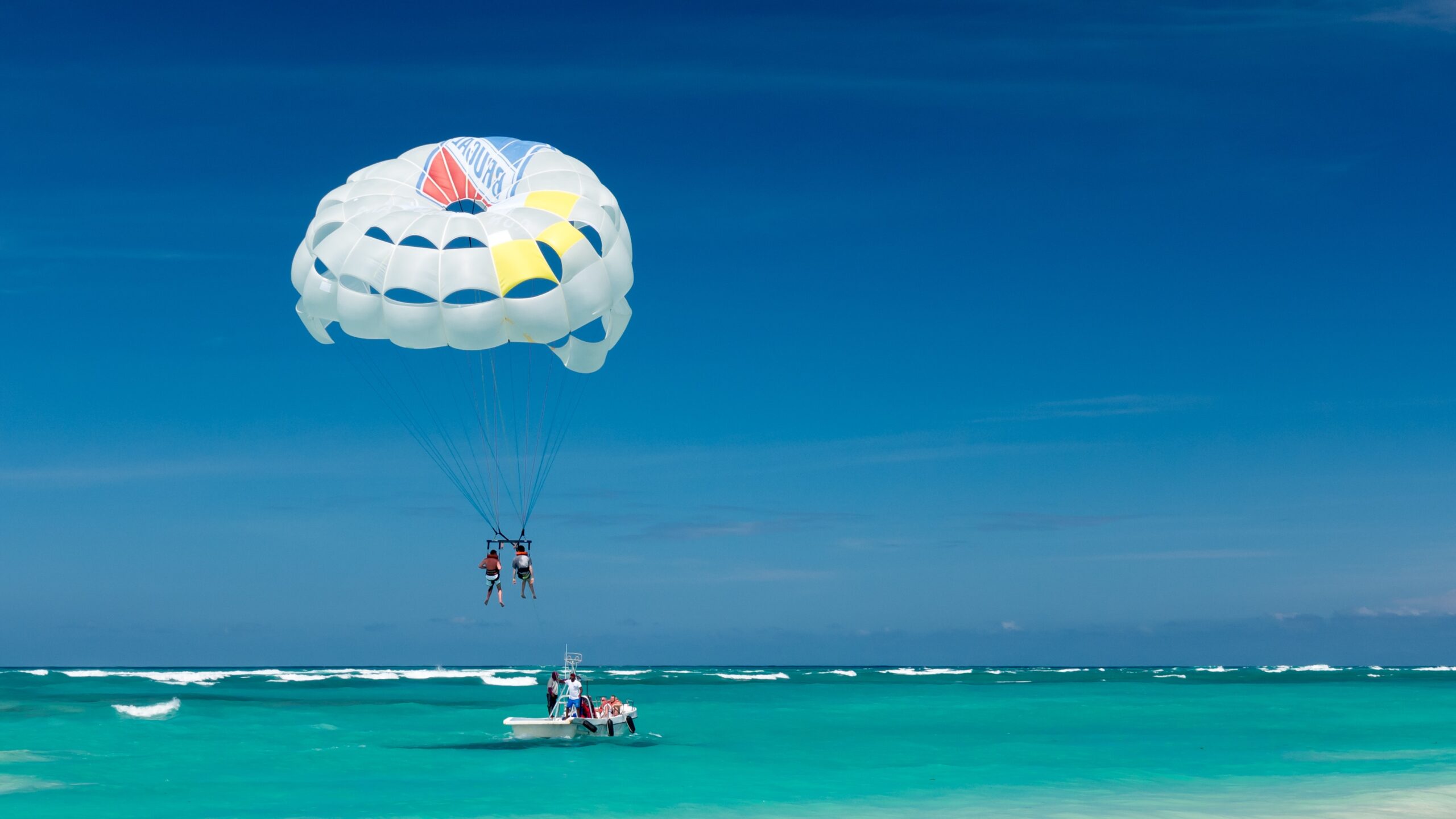 Parasailing Playa del Carmen