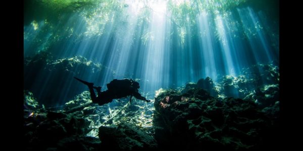 cenote diving